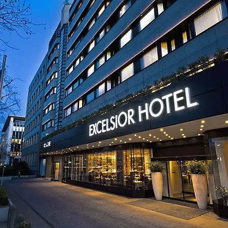 מלון Wyndham Excelsior