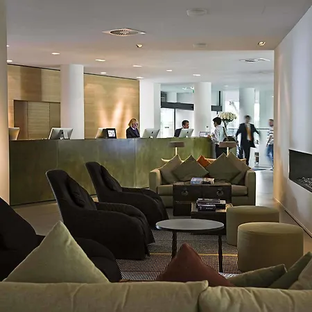 מלון Wyndham Excelsior 4*