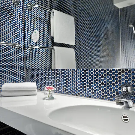 מלון Wyndham Excelsior