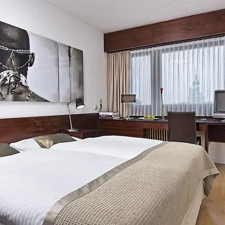 מלון Wyndham Excelsior