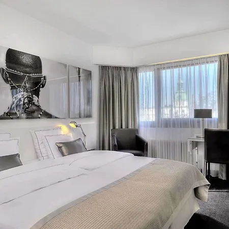 Wyndham Excelsior Ξενοδοχείο 4*