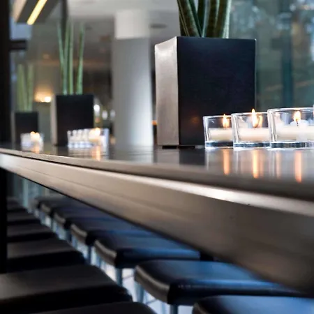 Ξενοδοχείο Wyndham Excelsior 4*